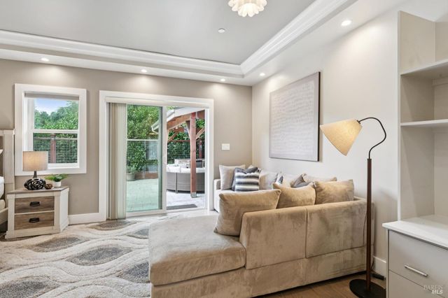 227 Theodor Ln, Sonoma, CA 95476