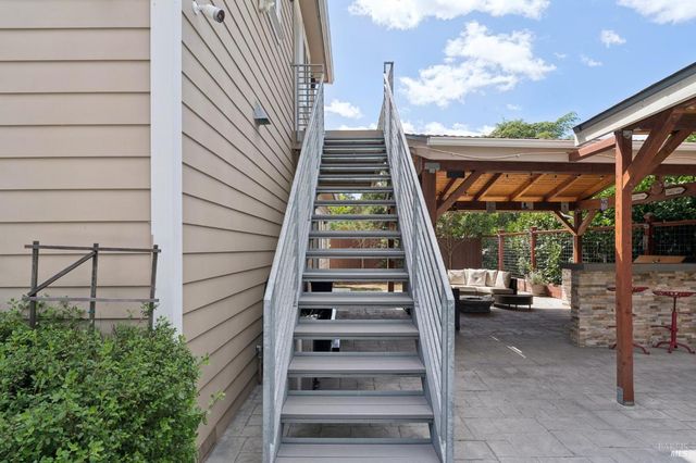 227 Theodor Ln, Sonoma, CA 95476