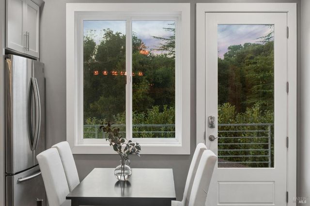 227 Theodor Ln, Sonoma, CA 95476