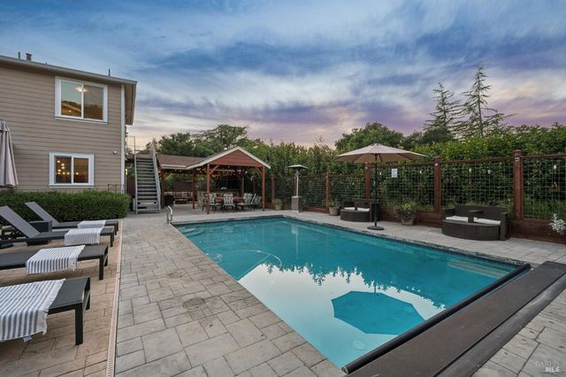 227 Theodor Ln, Sonoma, CA 95476