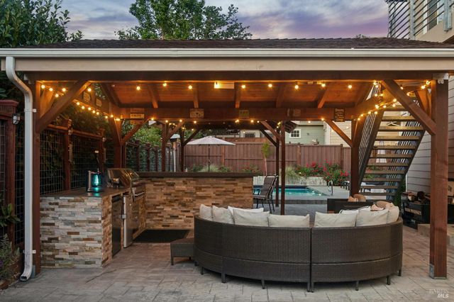 227 Theodor Ln, Sonoma, CA 95476