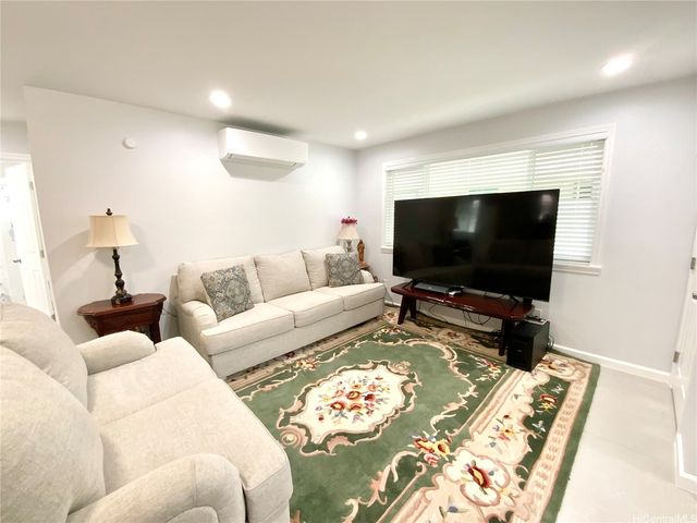 91-860 Ma Ke Kula Street, Ewa Beach, HI 96706