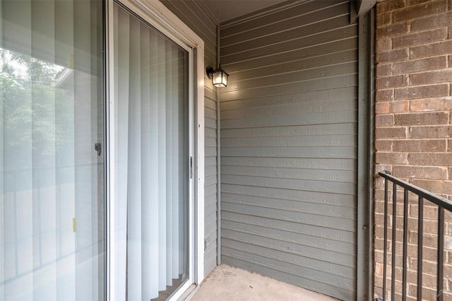 6808 S I-35 Frontage RD 175, Austin, TX 78745