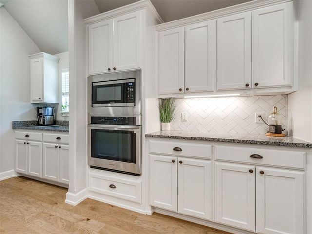 408 Tralee Lane, Yukon, OK 73099