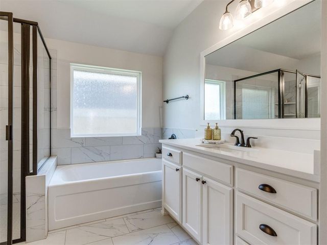 408 Tralee Lane, Yukon, OK 73099