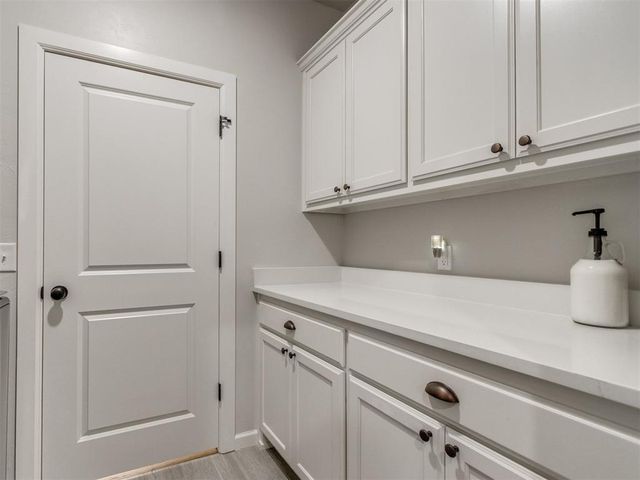 408 Tralee Lane, Yukon, OK 73099