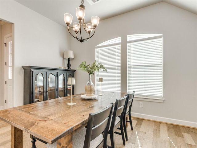 408 Tralee Lane, Yukon, OK 73099