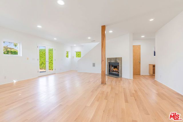 855 Sunset Avenue, Venice (los Angeles), CA 90291