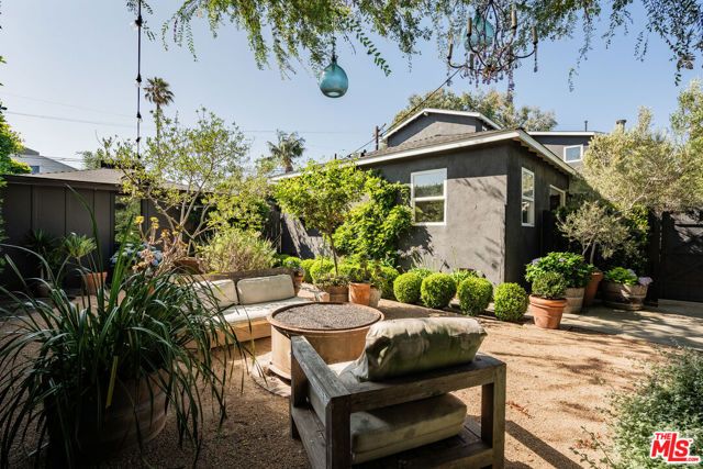 855 Sunset Avenue, Venice (los Angeles), CA 90291