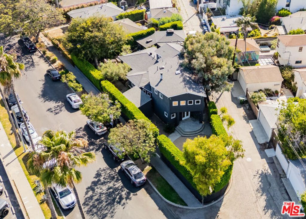 855 Sunset Avenue, Venice (los Angeles), CA 90291
