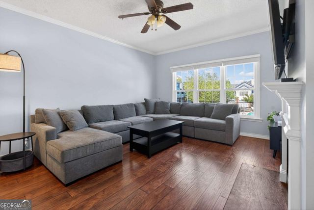 105 Vinings Forest Circle SE, Smyrna, GA 30080