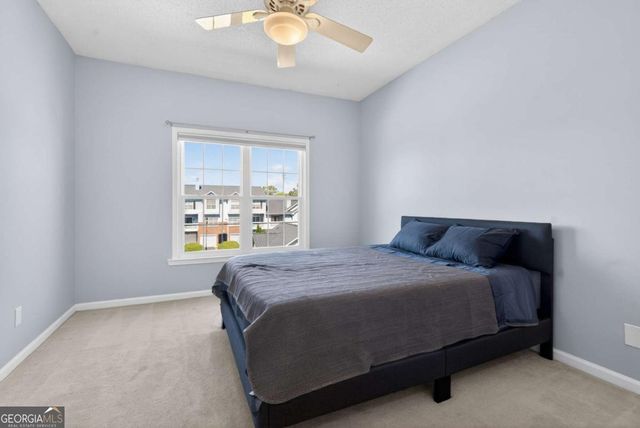 105 Vinings Forest Circle SE, Smyrna, GA 30080