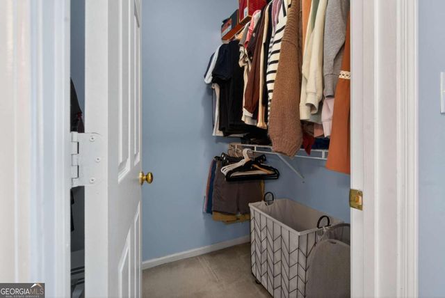 105 Vinings Forest Circle SE, Smyrna, GA 30080