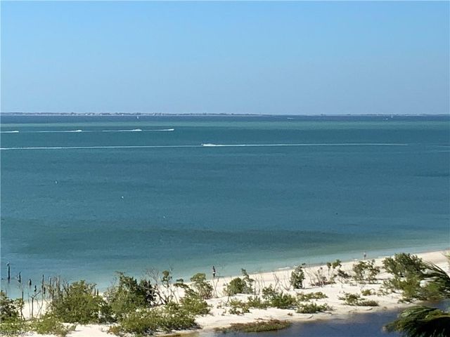 6041 Gulf RD, Fort Myers Beach, FL 33931