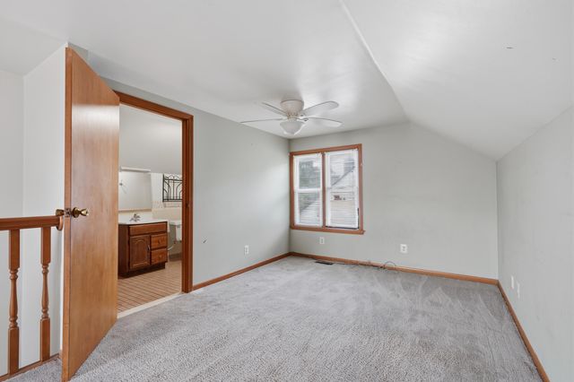 2950 Mckinley Street, Dearborn, MI 48124