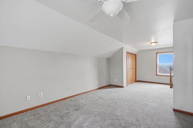 2950 Mckinley Street, Dearborn, MI 48124