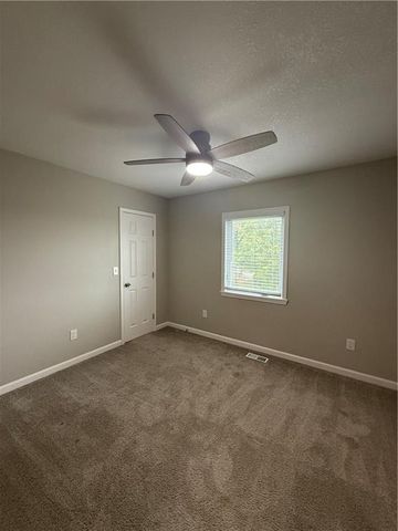 701-703 N 2nd Street, Leavenworth, KS 66048