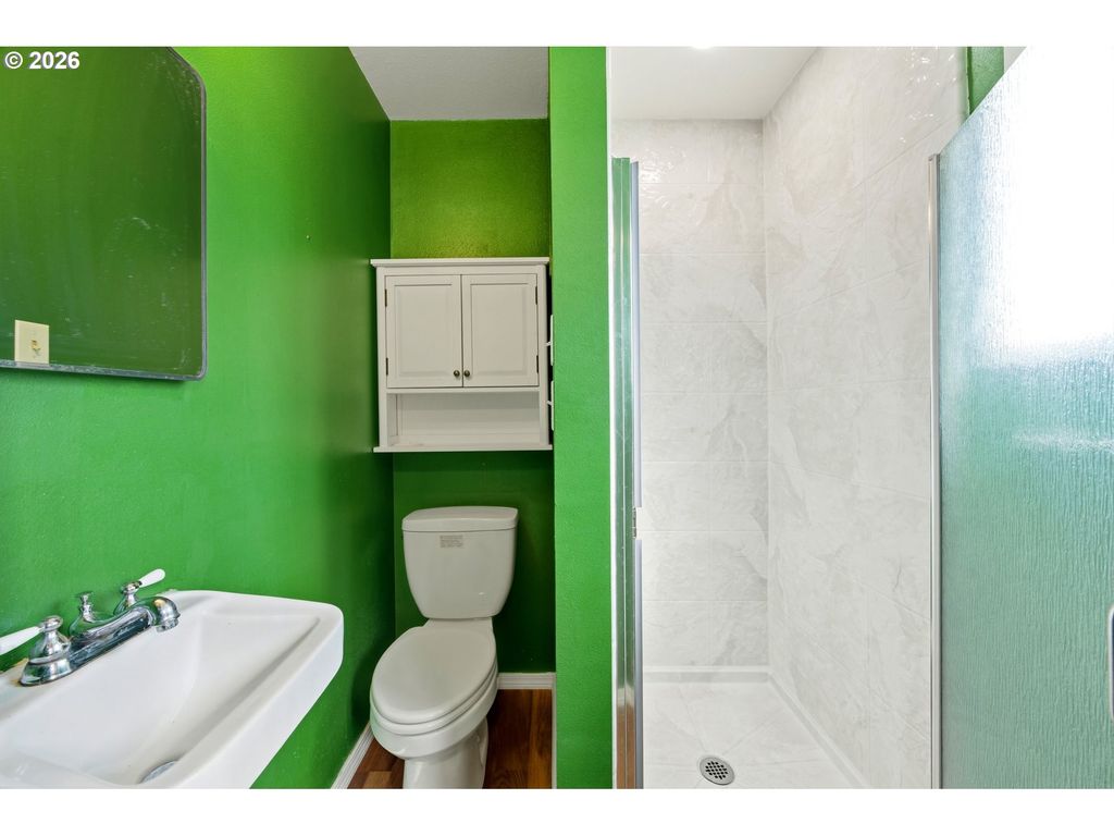 Image 31 of property listing at 2608 Ne IRVINE St, Mc Minnville, OR 97128