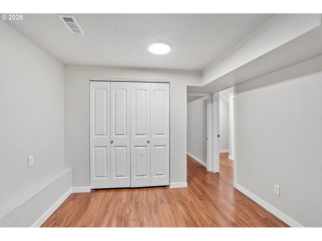 19139 BEDFORD Dr, Oregon City, OR 97045