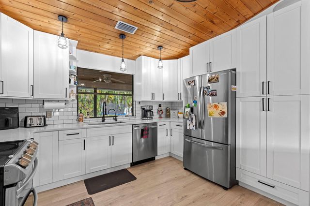 12895 53rd Road N, The Acreage, FL 33411