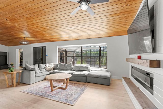 12895 53rd Road N, The Acreage, FL 33411