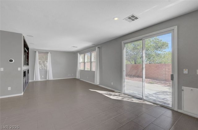 3736 Honey Crest Drive, Las Vegas, NV 89135