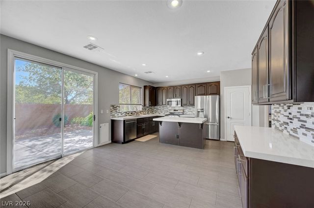 3736 Honey Crest Drive, Las Vegas, NV 89135