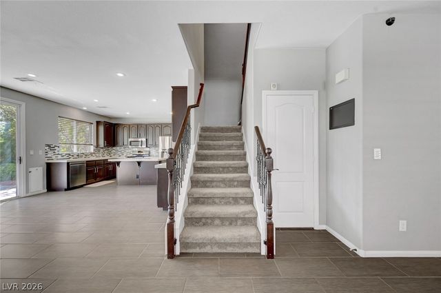 3736 Honey Crest Drive, Las Vegas, NV 89135