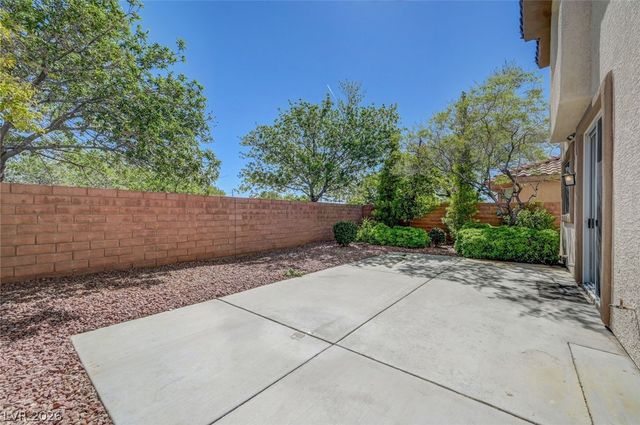 3736 Honey Crest Drive, Las Vegas, NV 89135