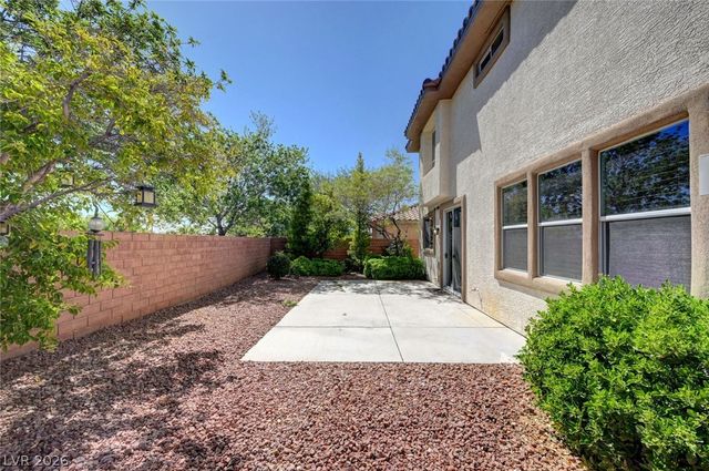 3736 Honey Crest Drive, Las Vegas, NV 89135