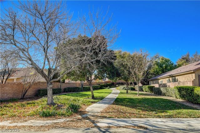 3736 Honey Crest Drive, Las Vegas, NV 89135
