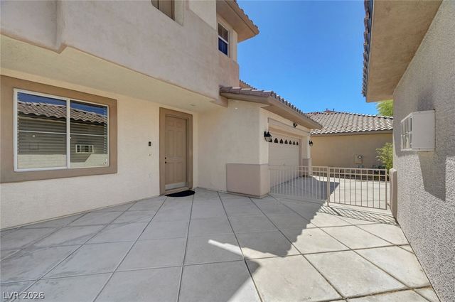 3736 Honey Crest Drive, Las Vegas, NV 89135