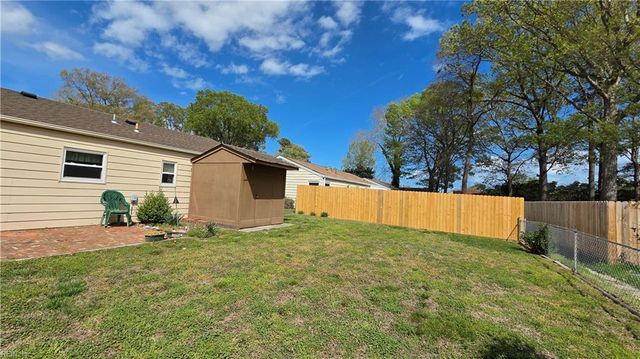 1420 Seward DR, Hampton, VA 23663