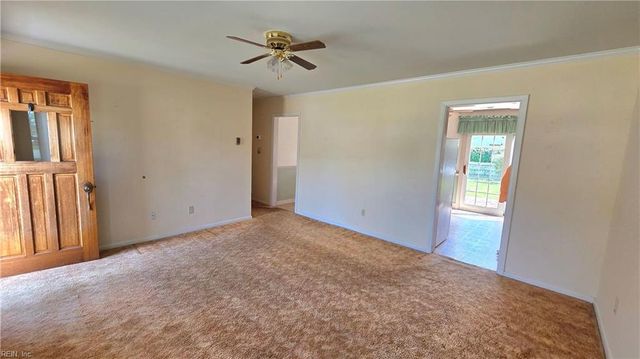 1420 Seward DR, Hampton, VA 23663