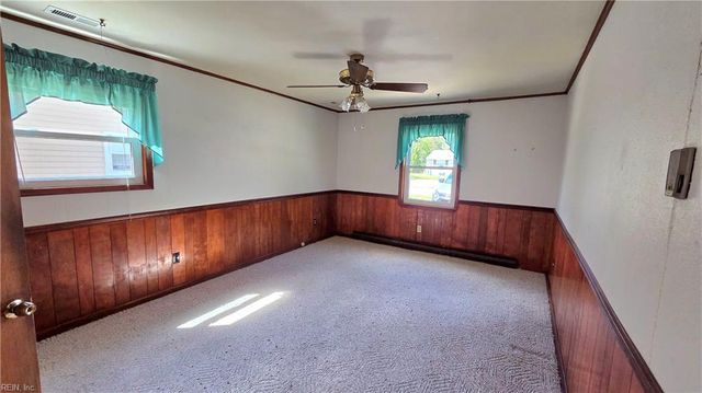 1420 Seward DR, Hampton, VA 23663