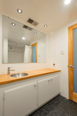 600 Alcalde Place SW 6A, Albuquerque, NM 87104