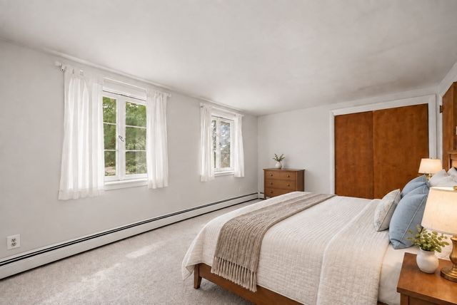 208 Mount Vernon Rd E, Weymouth, MA 02189
