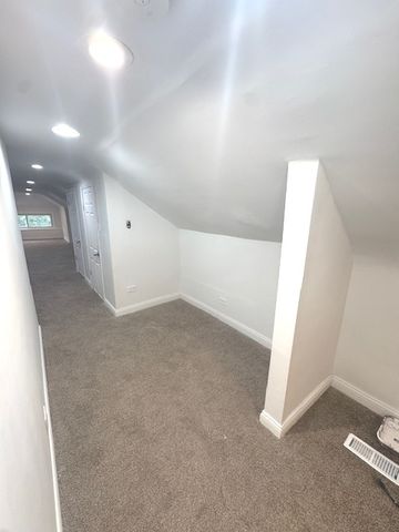 9432 S Vernon Avenue, Chicago, IL 60619