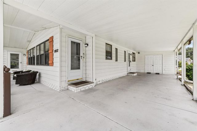 1802 PETUNIA LANE, The Villages, FL 32159