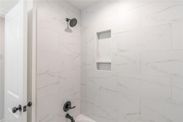 478 Hackberry Lane, Washington, OK 73093