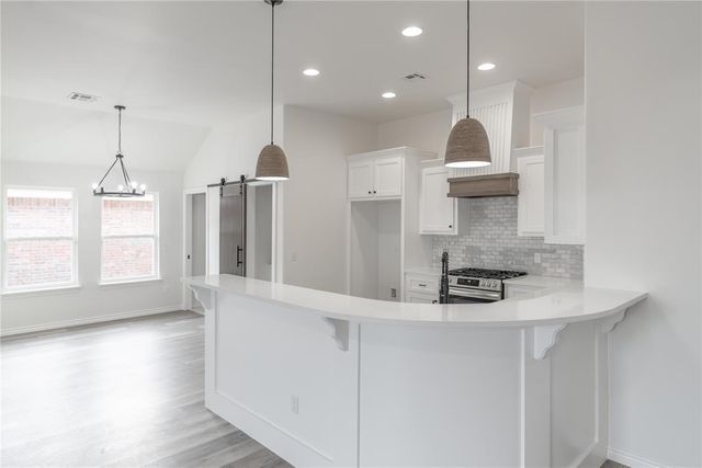 478 Hackberry Lane, Washington, OK 73093