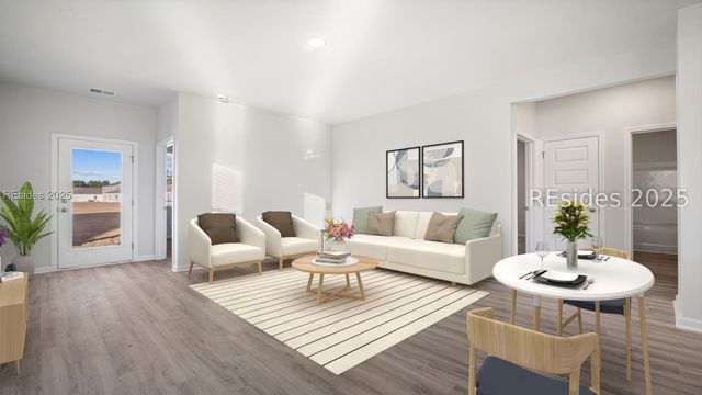 25 Bottom Board Court, Ridgeland, SC 29936