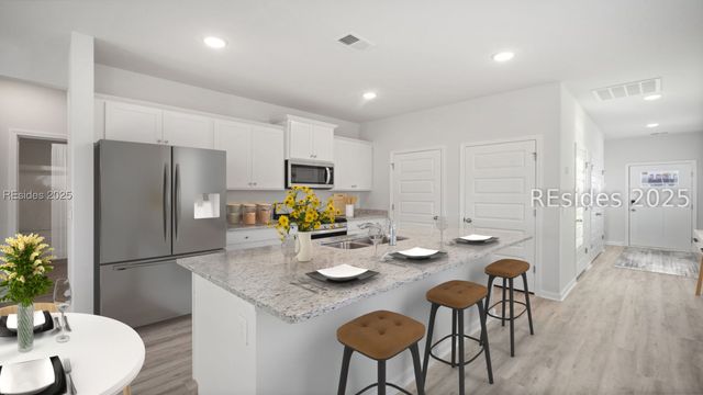 25 Bottom Board Court, Ridgeland, SC 29936