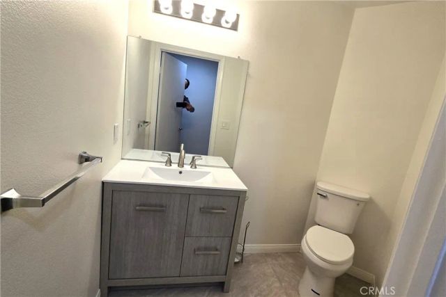 7551 Jordan 108, Canoga Park, CA 91303