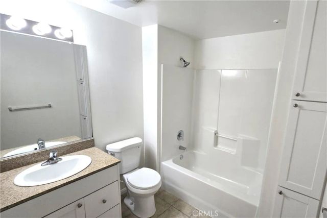 7551 Jordan 108, Canoga Park, CA 91303