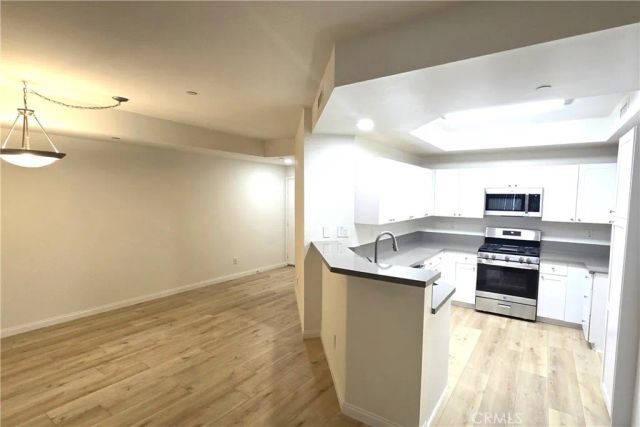 7551 Jordan 108, Canoga Park, CA 91303