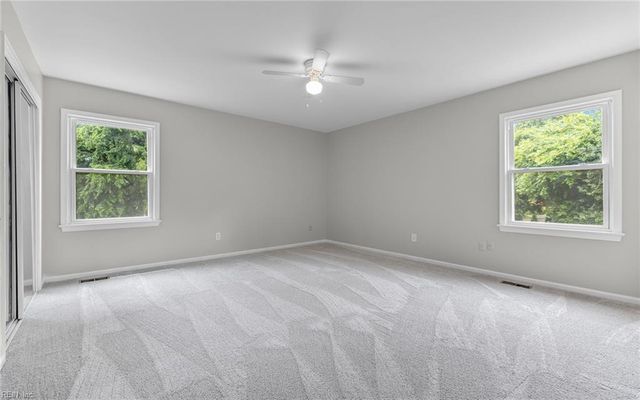401 Midlothian SQ, Hampton, VA 23669