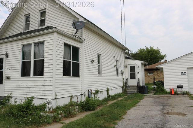 2703 Narloch Street, Saginaw, MI 48601