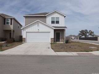 5495 Rue Girard, Converse, TX 78109
