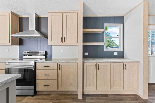 526 Limestone Road, Dorchester, SC 29437